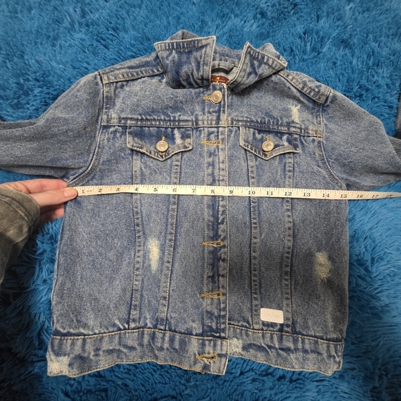 7 For All Mankind Denim Girls Distressed Jacket Size Medium - Picture 8 of 11